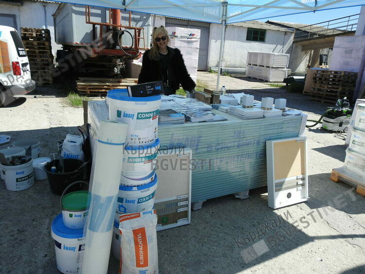 Импровизиран фест на строителните технологии се състоя в Кърджали, присъстваха водещи фирми/снимки/