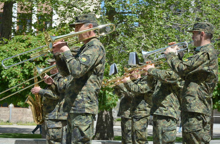 Военният оркестър с празничен концерт за Деня на Българската армия 