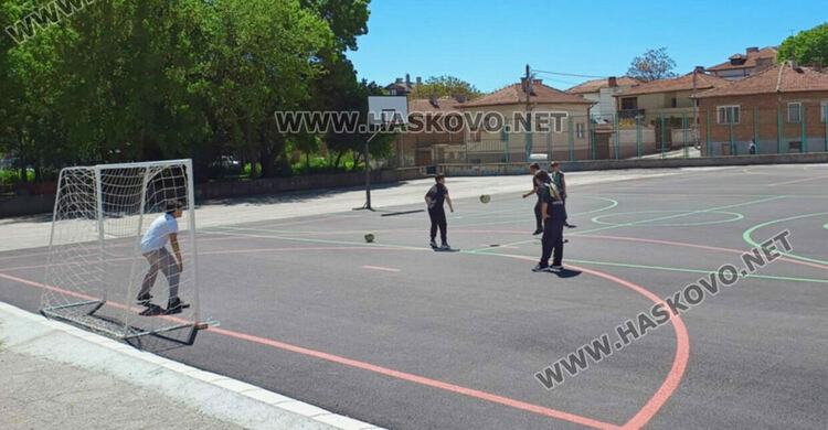 В модерен STEM център ще се обучават децата от ОУ „Св. Св. Кирил и Методий“