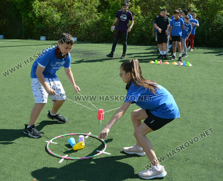 100 деца се включиха в спортен празник срещу зависимостите, организиран от Ротари клуб Хасково-Аида