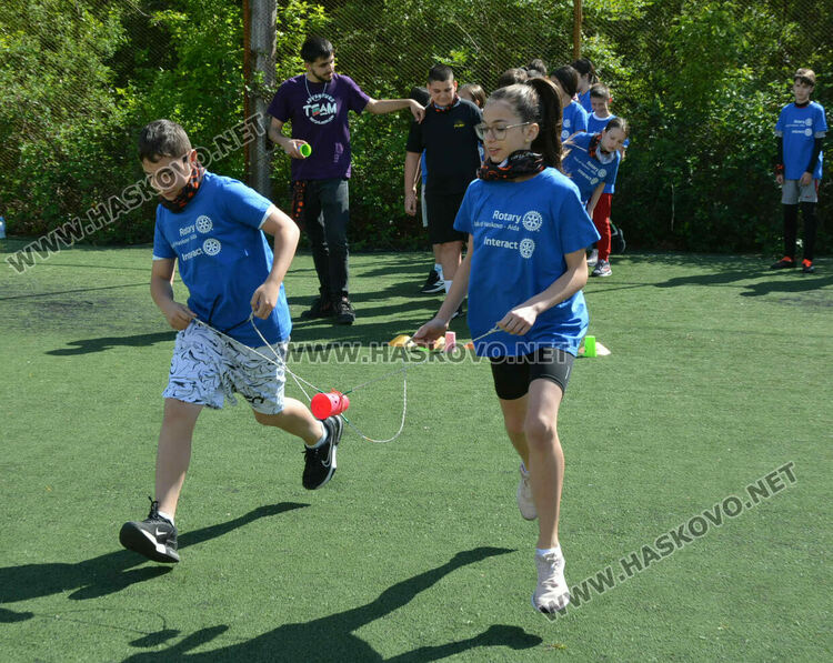 100 деца се включиха в спортен празник срещу зависимостите, организиран от Ротари клуб Хасково-Аида
