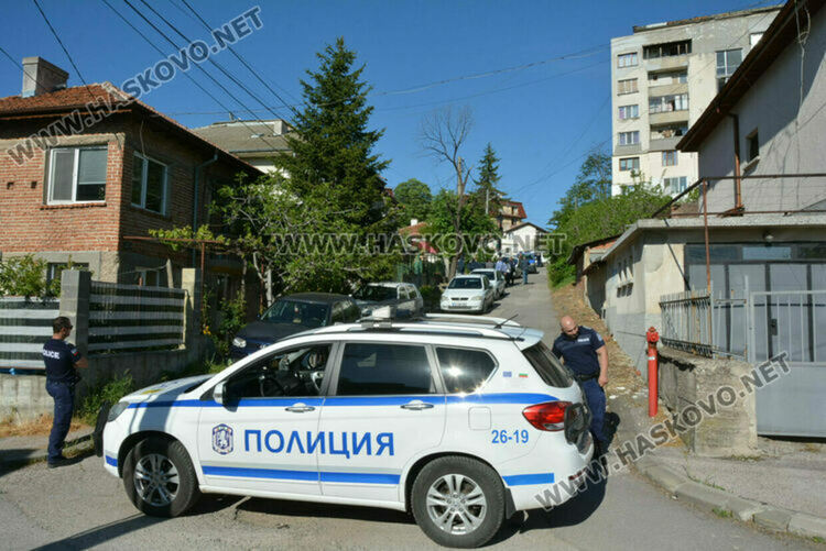 Организират протест пред полицията заради убийството на 18-годишната Маги