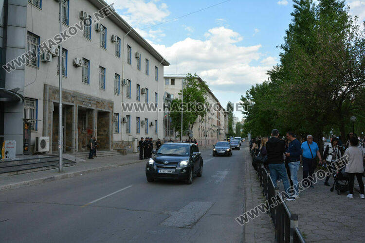 Втори, но по-вял протест пред Районното управление в Хасково