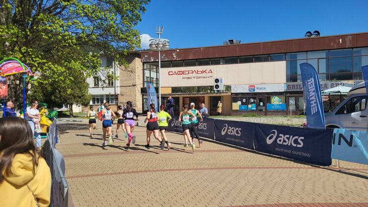 Чепеларе посреща Националния шампионат по планинско бягане