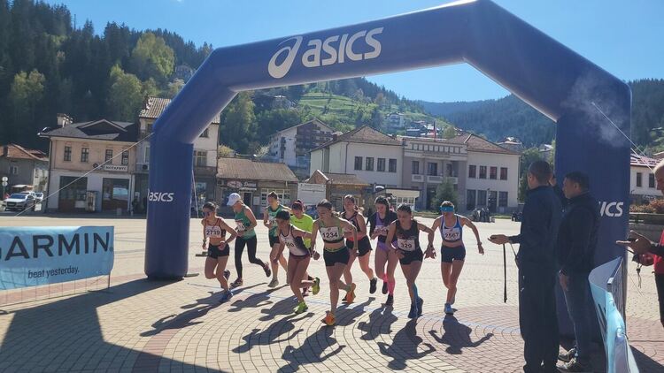 Чепеларе посреща Националния шампионат по планинско бягане