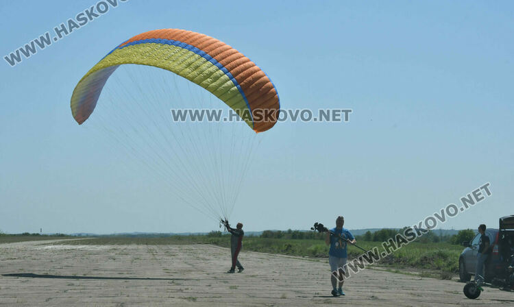 Любители на авиоспортовете се събраха на летище Узунджово