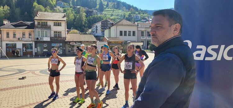 Чепеларе посреща Националния шампионат по планинско бягане