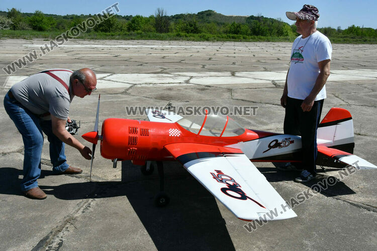Любители на авиоспортовете се събраха на летище Узунджово