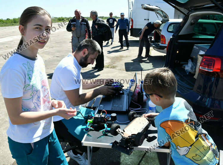 Любители на авиоспортовете се събраха на летище Узунджово