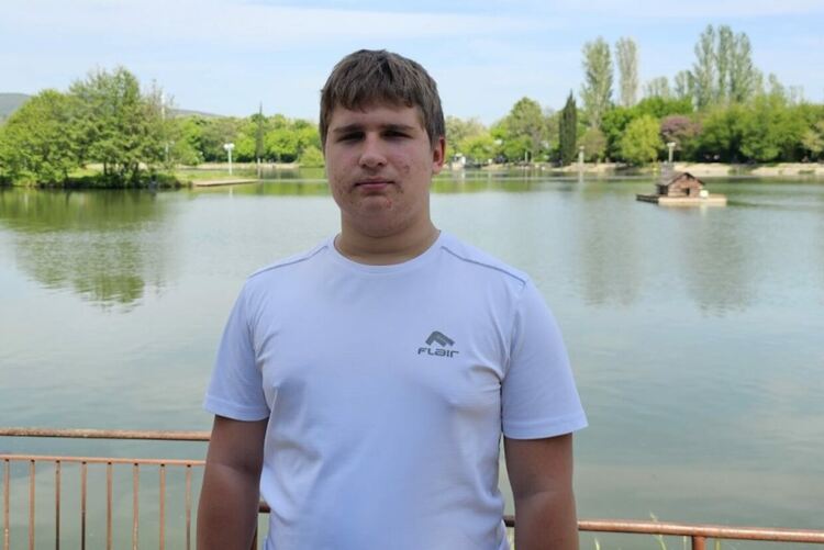 15-годишен димитровградчанин се бори за наградата на публиката в международен конкурс, отдаващ почит на героизма по време на Холокоста