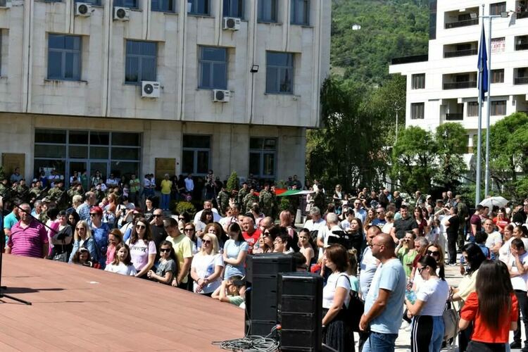 Асеновград отбеляза Гергьовден