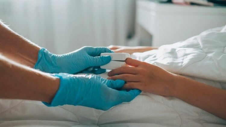 Ученичка от Бургас припадна и получи амнезия след предизвикателството в TikTok „спри да дишаш“