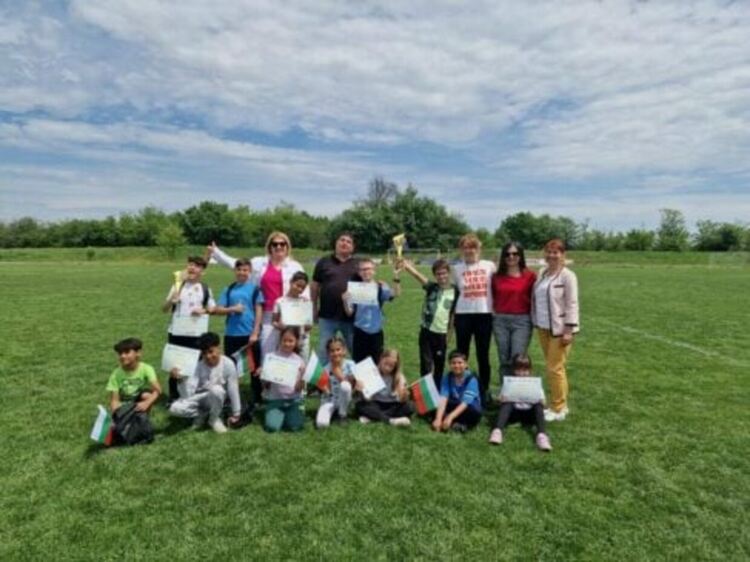 Повече от 150 деца участваха в щафетата „Свети Георги“