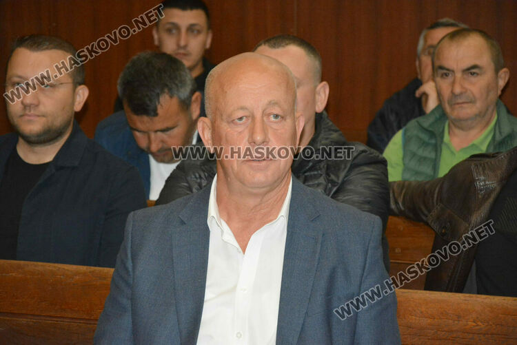 Отстраниха Мюмюн Искендер като кмет на Минерални бани 