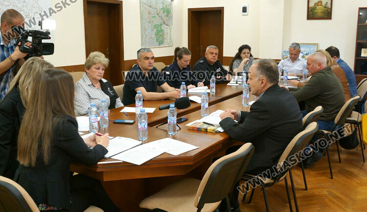 Заради шарка по овцете, въведоха защитна зона край с. Капитан Андреево