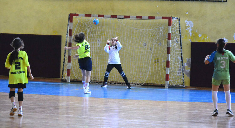 Хасково е домакин на Държавния финал по хандбал за момичета до 11 години