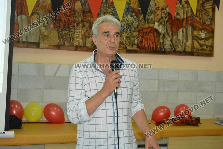 31 от Езиковата гимназия взеха немски дипломи, 16 са със супер резултат