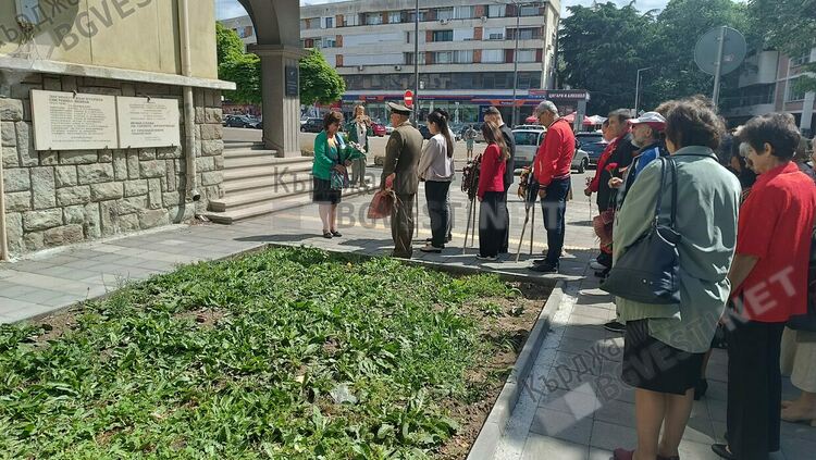 Кърджали отбелязва Деня на Победата, българи, рускини и украинки почетоха паметта на загиналите герои