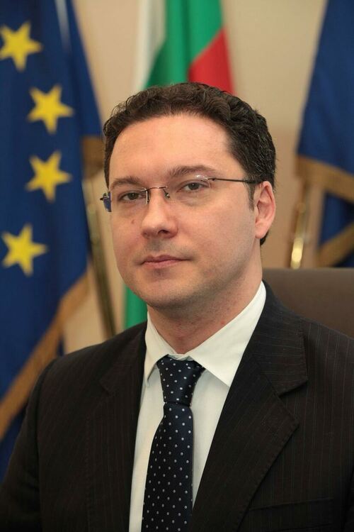 Министър Даниел Митов пристига в Смолян за представянето на годишния отчет на ОДМВР