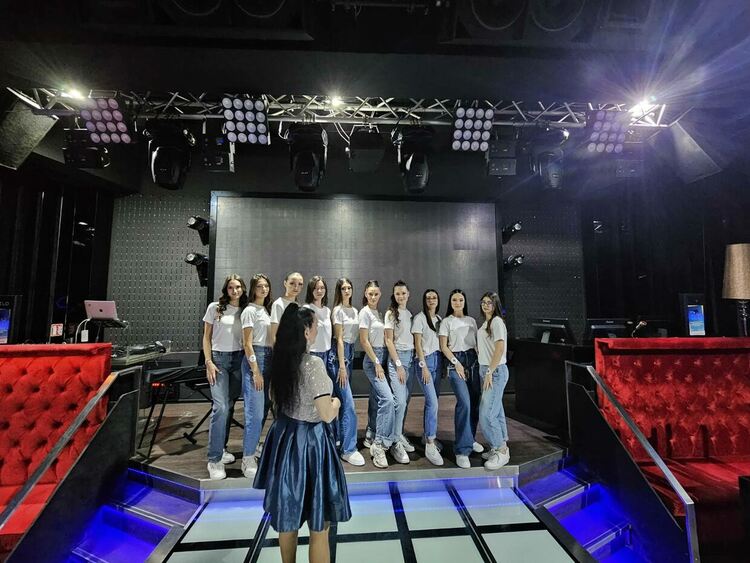 10 красавици ще спорят за короната на „Мис България – Хасково“ 