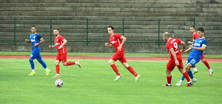 „Саяна“ с домакински успех