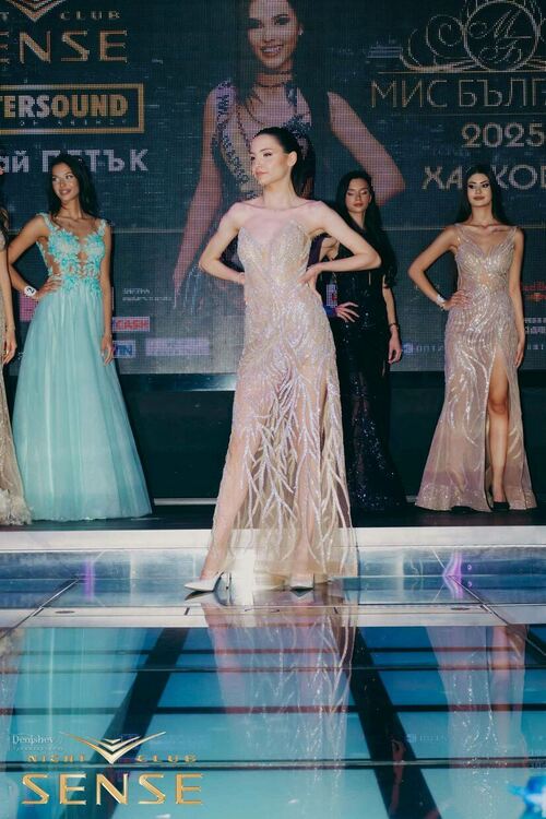 18-годишната Яница Борисова е „Мис България – Хасково 2025“