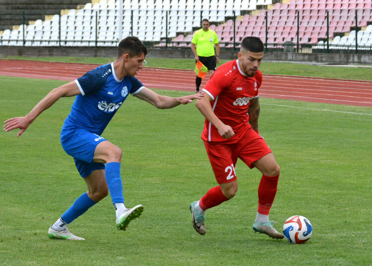 „Саяна“ с домакински успех