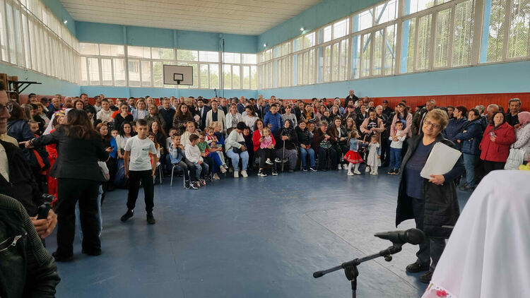 Мюмюн Искендер дойде на празника в Караманци с прокурорско разрешение