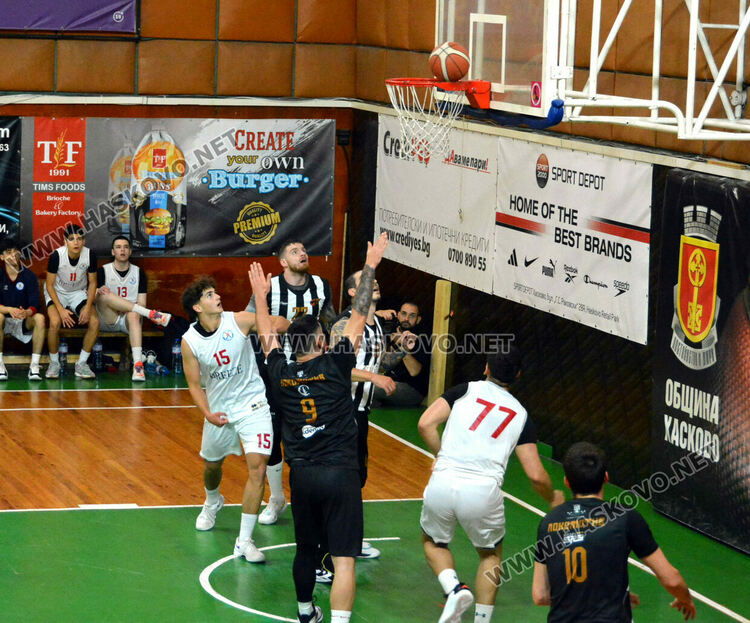 Дубълът на баскетболния „Хасково“ е на финал след драма с „Локомотив“