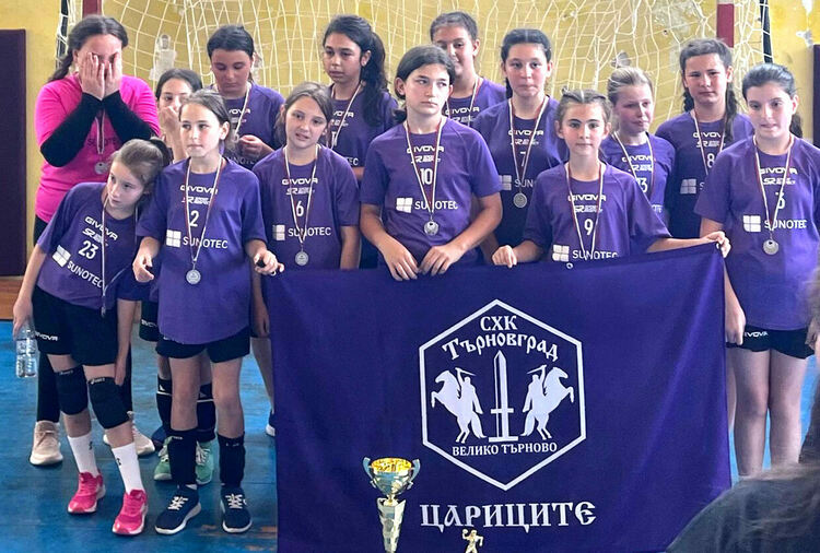 Хандбалистките на „Спортист – Кремиковци“ са държавни шампионки