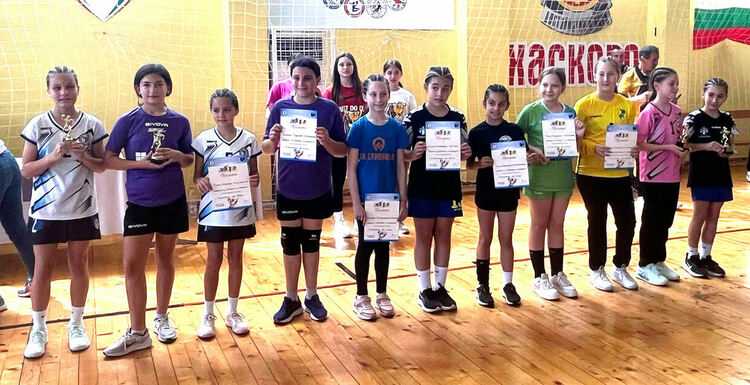 Хандбалистките на „Спортист – Кремиковци“ са държавни шампионки