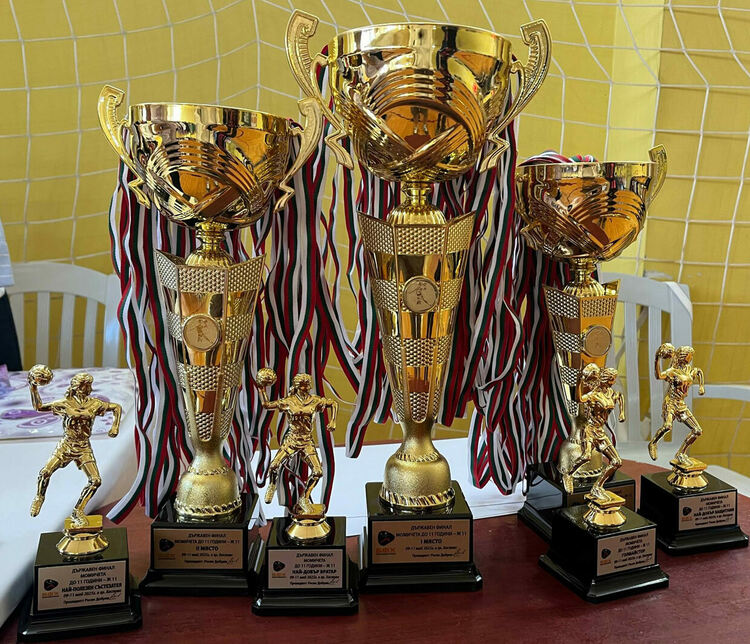 Хандбалистките на „Спортист – Кремиковци“ са държавни шампионки