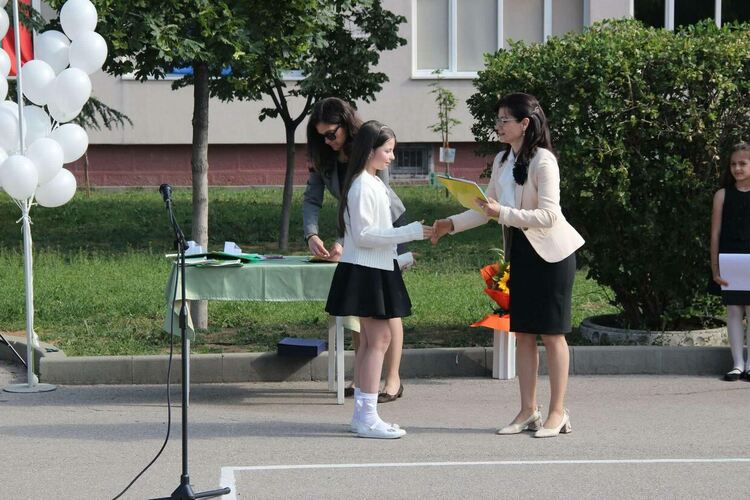 ОУ "Алеко Константинов" в Димитровград за 61-ви път празнува своя патронен празник