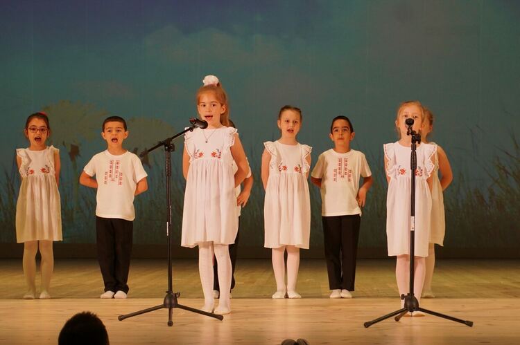 Хасковското училище „Св. св. Кирил и Методий“ отпразнува 140-годишнина от създаването си