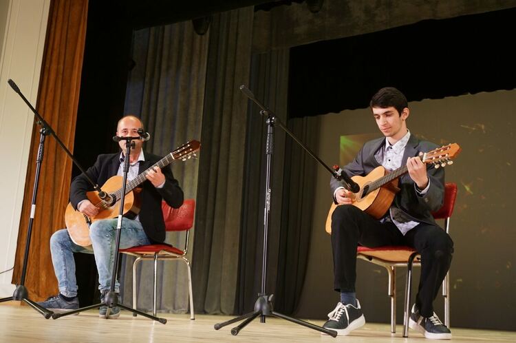 Хасковското училище „Св. св. Кирил и Методий“ отпразнува 140-годишнина от създаването си