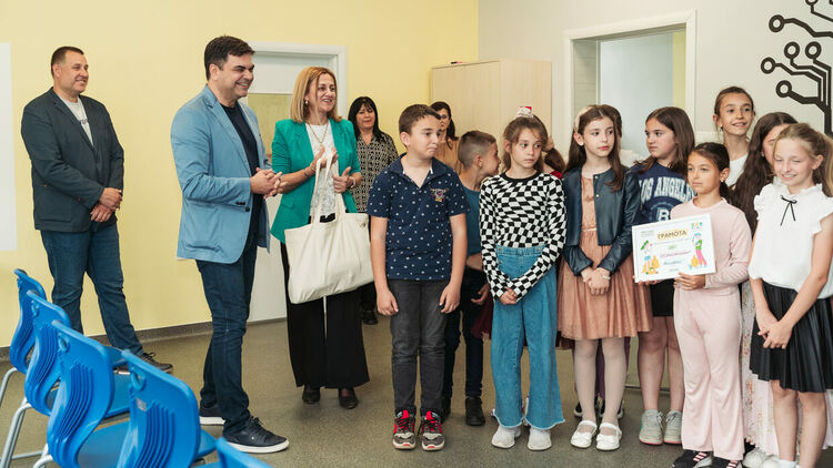 Ученици от 10 училища в Димитровград събраха над 3,6 тона отпадъци, Алековци - отново първенци