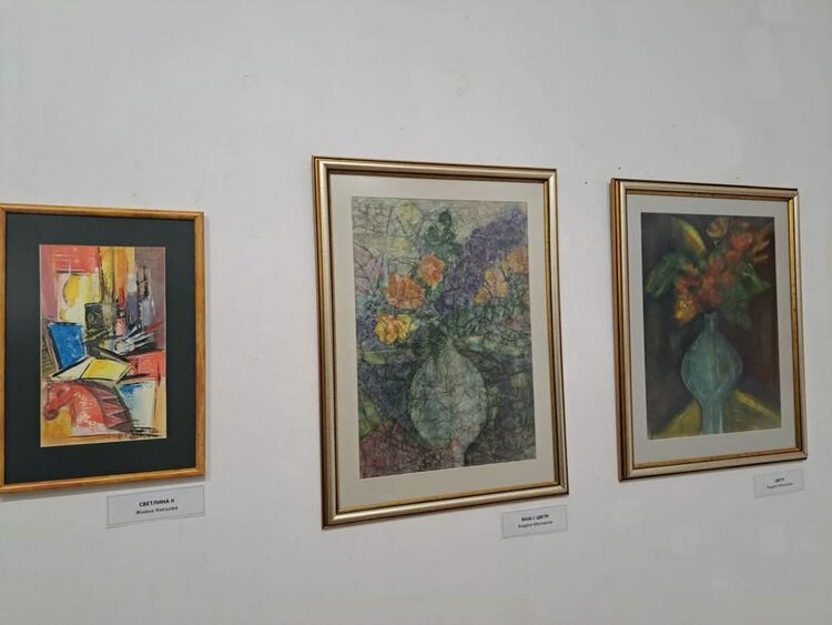 Традиционна изложба на смолянски художници откриха в галерията по повод 24 май