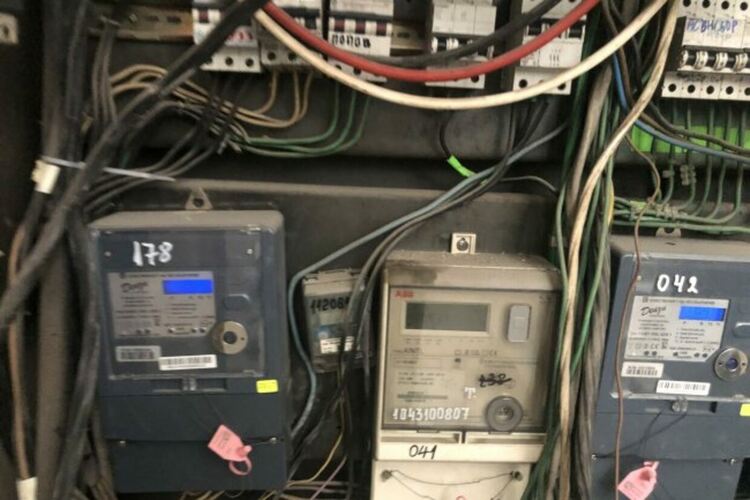 Цената на тока за бита безсрочно остава в ръцете на регулатора