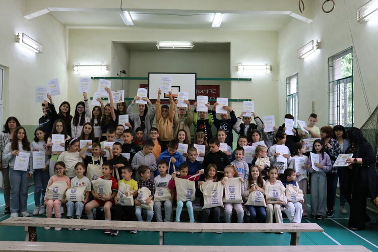 Ученици от 9 училища в община Хасково събраха 2.5 тона отпадъци