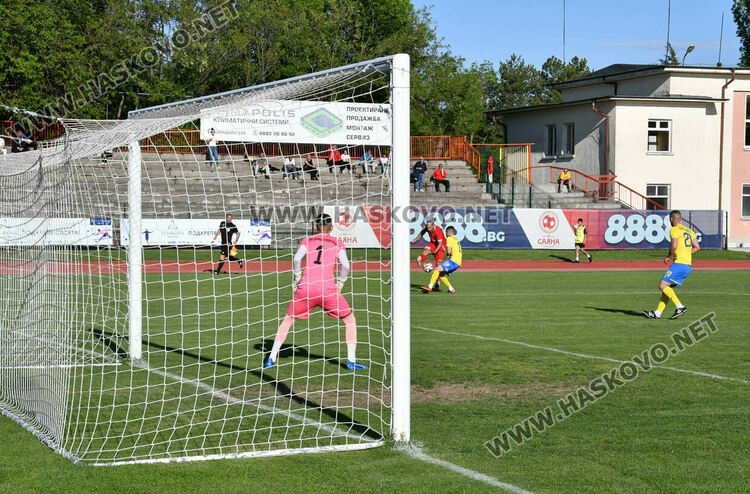 „Саяна“ и „Димитровград“ не се победиха