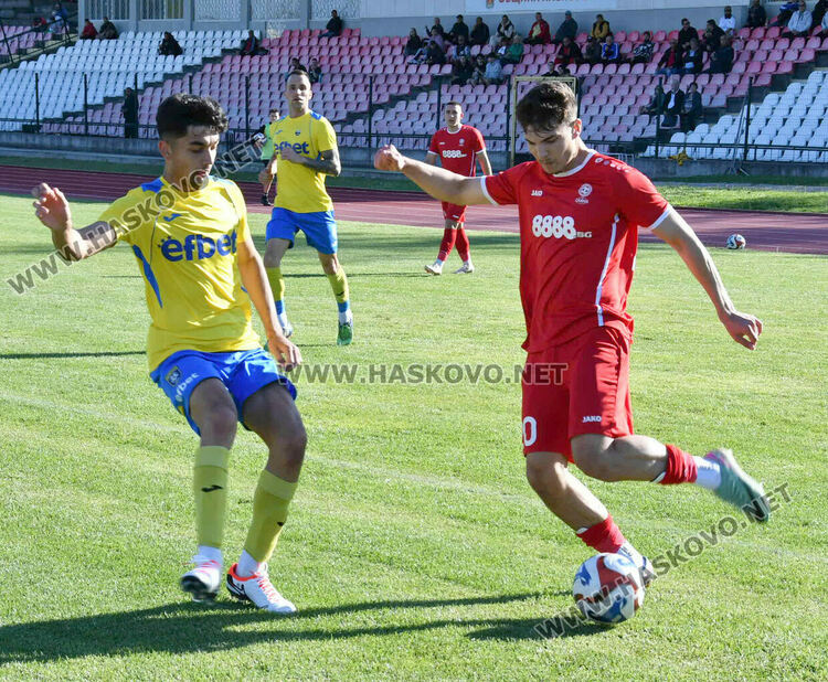 „Саяна“ и „Димитровград“ не се победиха