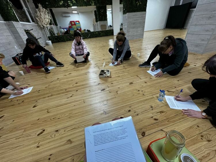 Ади и Боряна вдъхновяват хасковлии с танцова терапия