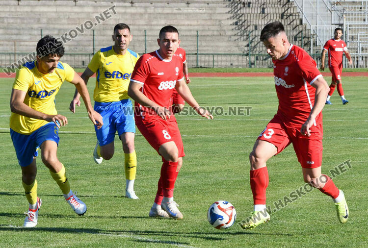 „Саяна“ и „Димитровград“ не се победиха