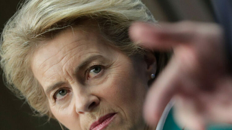 Урсула фон дер Лайен