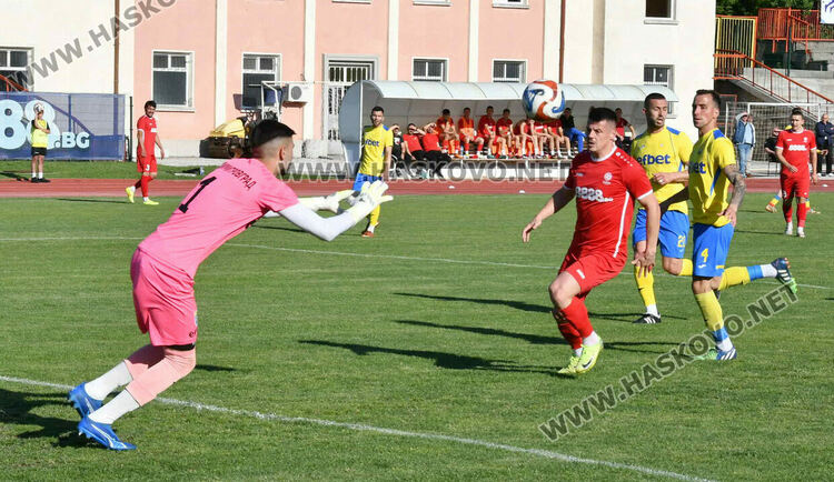 „Саяна“ и „Димитровград“ не се победиха