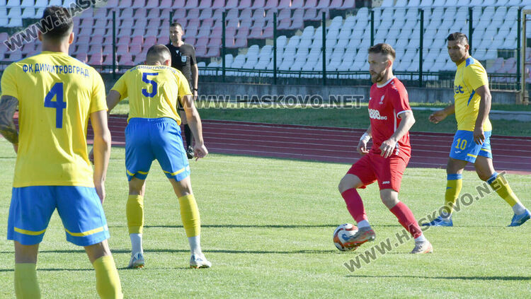 „Саяна“ и „Димитровград“ не се победиха