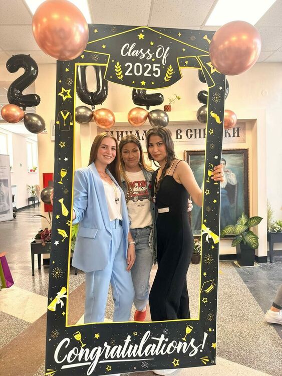 Снимки ПГЛП „Райна Княгиня“ 