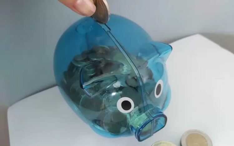 377 нови милионери с банкови влогове се появиха за година