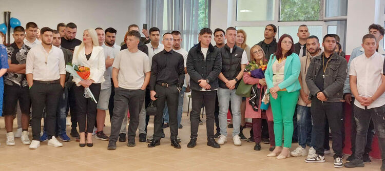 ПГМЕТ „Стойчо и Кица Марчеви“ изпрати абитуриентите от випуск 2025