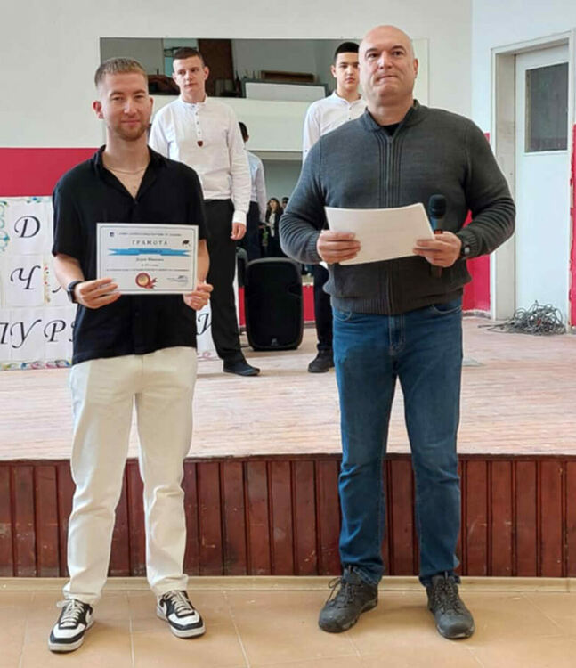 ПГМЕТ „Стойчо и Кица Марчеви“ изпрати абитуриентите от випуск 2025